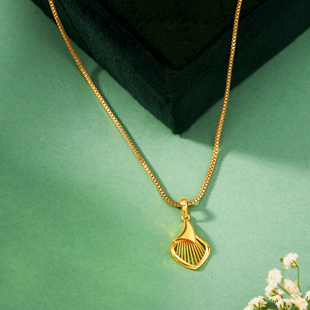 Honey Prism Gold Classic Pendant for Women