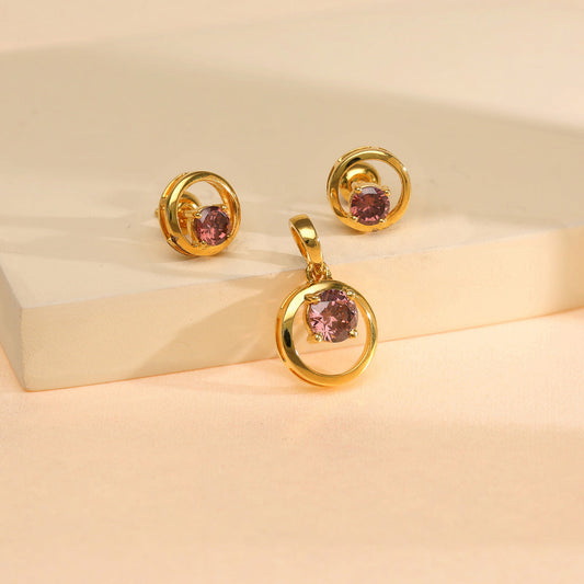 Grid Lines Gold Pendant Set for Women