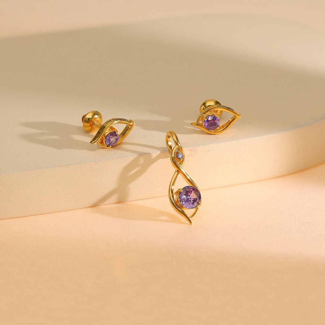 Iris Luxe Gold Pendant Set for Women