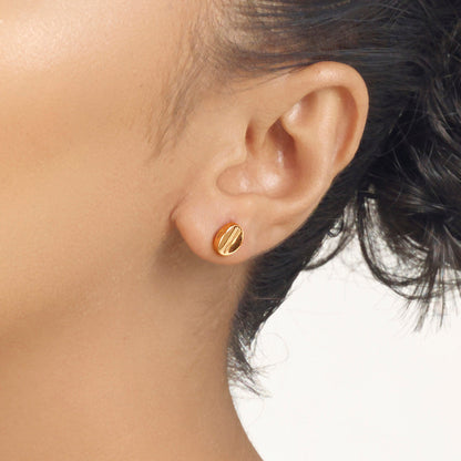 Linear Chic Gold Stud Earrings for Women
