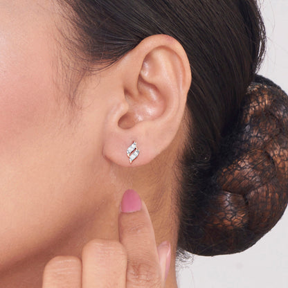 Feather Mist Diamond & Gold Stud Earrings for Women