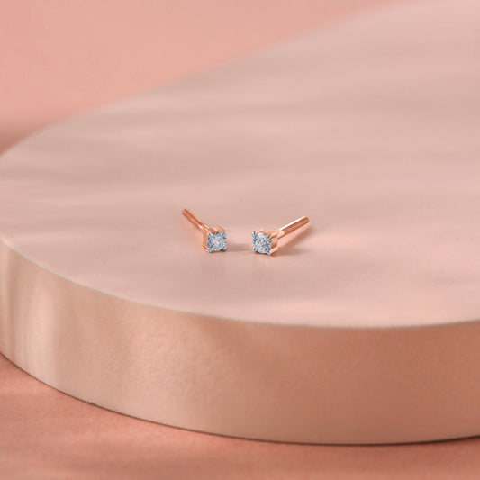 Cirqura Halo Diamond & Gold Stud Earrings for Women