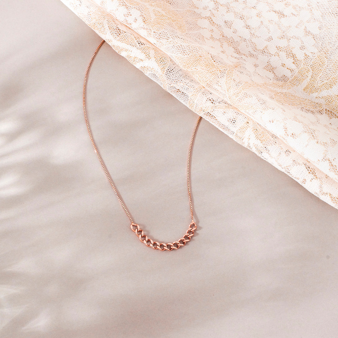 Signature Line Gold Modern Necklace for Women