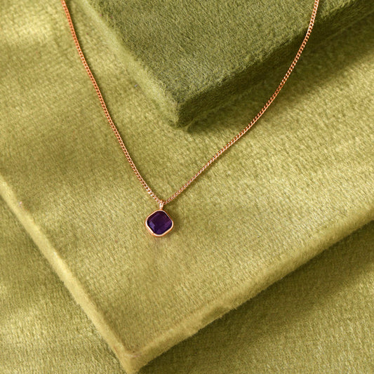 Noir Stone Gold Modern Necklace for Women
