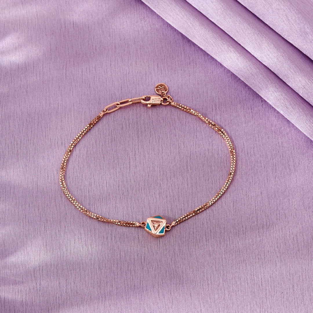 Cloud Twist Gold Flexible Bracelet for Women