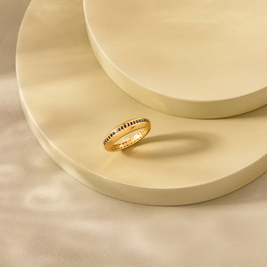 Noir Line Gold Fashion Ring for Women