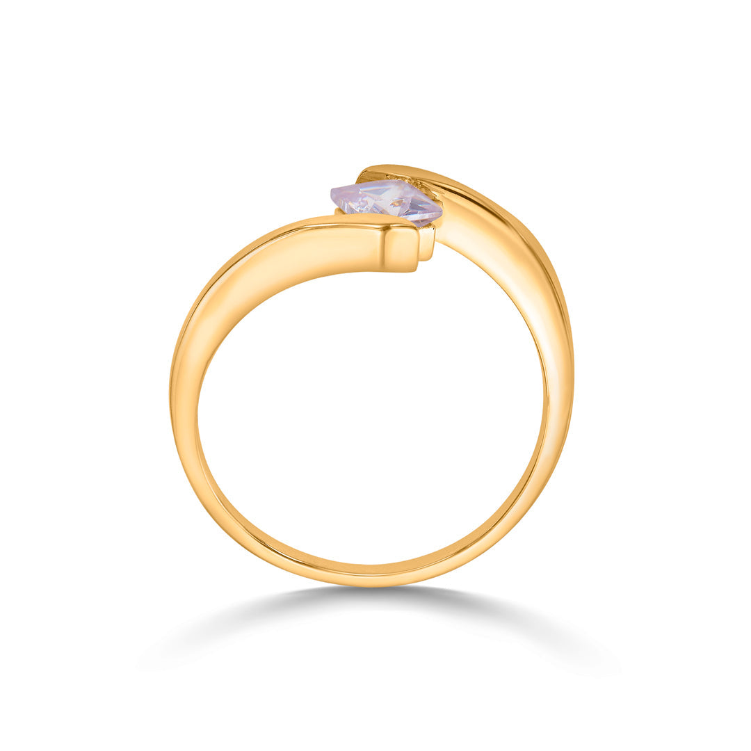 Radiant Link Gold Casual Ring for Women