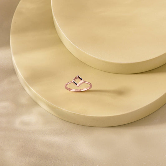 Sharp Curve Gold Casual Ring for Women