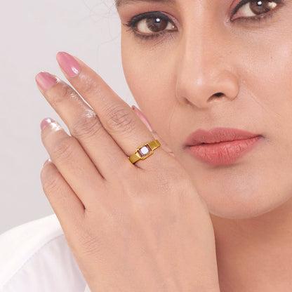 Rosé Bloom Gold Fashion Ring for Women