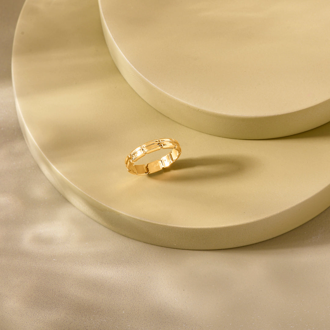 Vibrant Band Gold Ring for Women