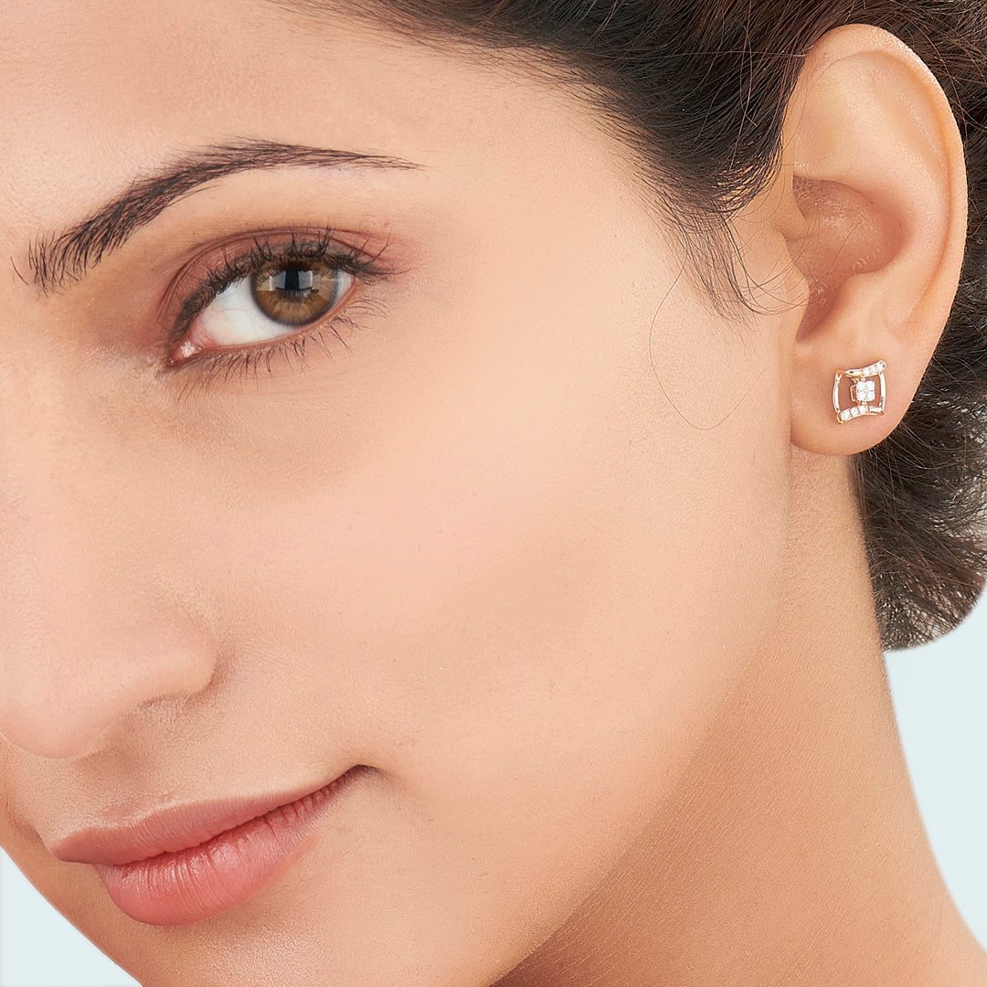 Regal Outline Diamond & Gold Stud Earrings for Women