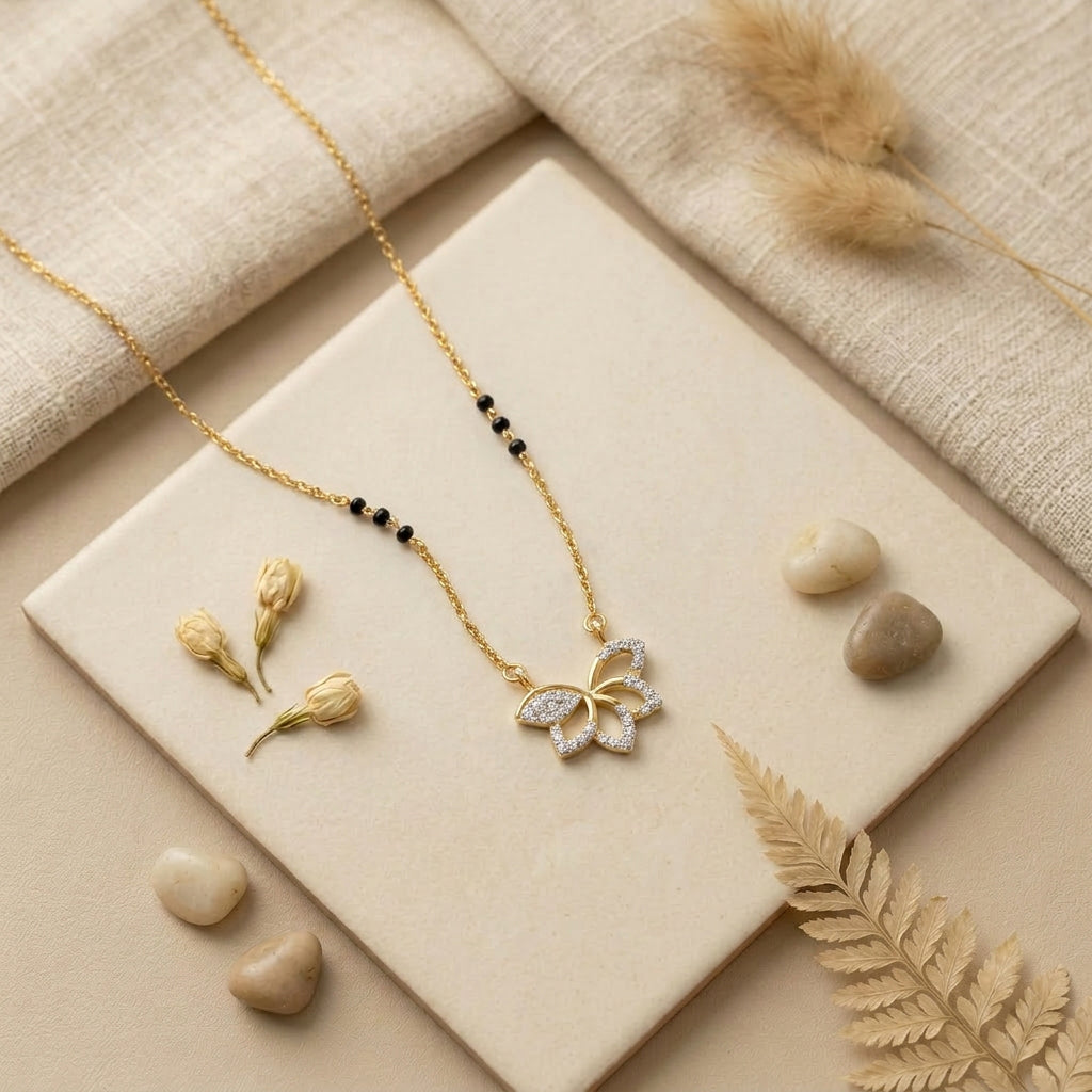 Royal & Pure 9kt Diamond Mangalsutra Pendant